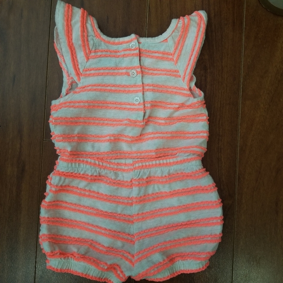 U.S. Polo Assn Onesie Ruffle Sleeves Large Logo - Picture 6 of 8